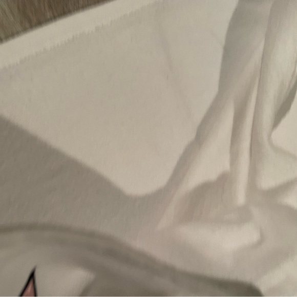 White cotton skirt with YU pink decal - Picture 3 of 5